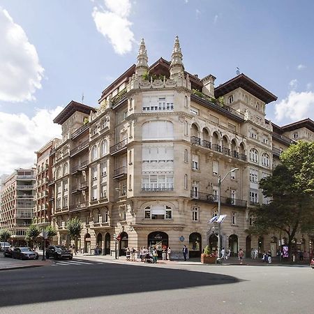 Habitacion En Vivienda Gran Via Bilbao Exterior photo
