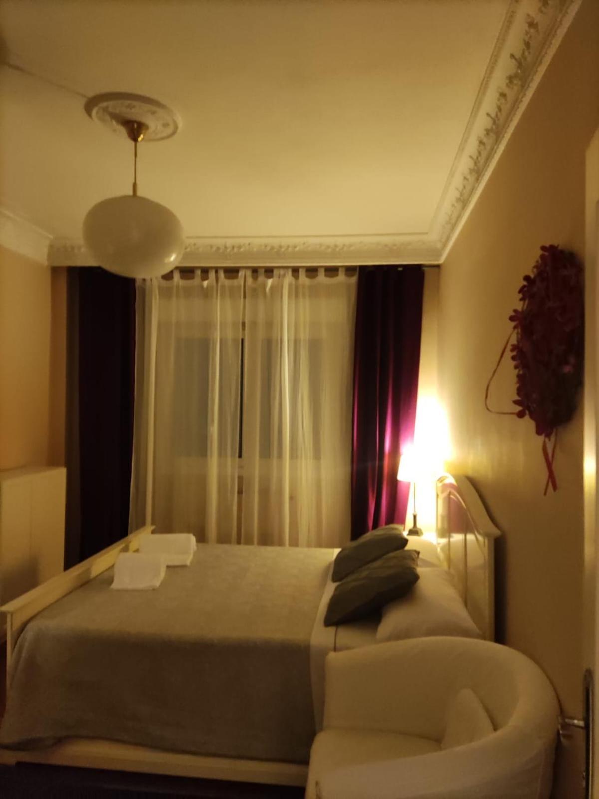 Habitacion En Vivienda Gran Via Bilbao Room photo